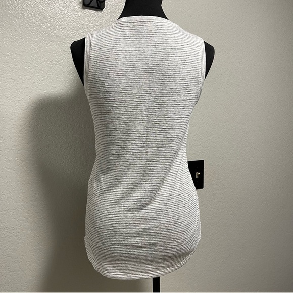 Athleta Grey & White Striped Crewneck Lightweight Tank Top Size XS - Picture 5 of 5